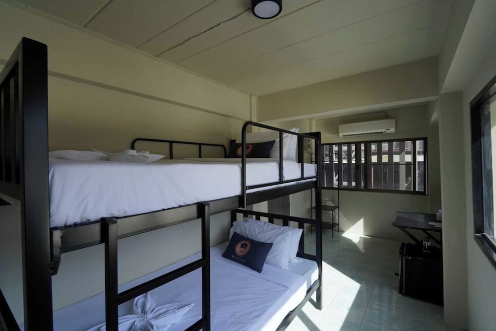 Standard Twin Room photo 1