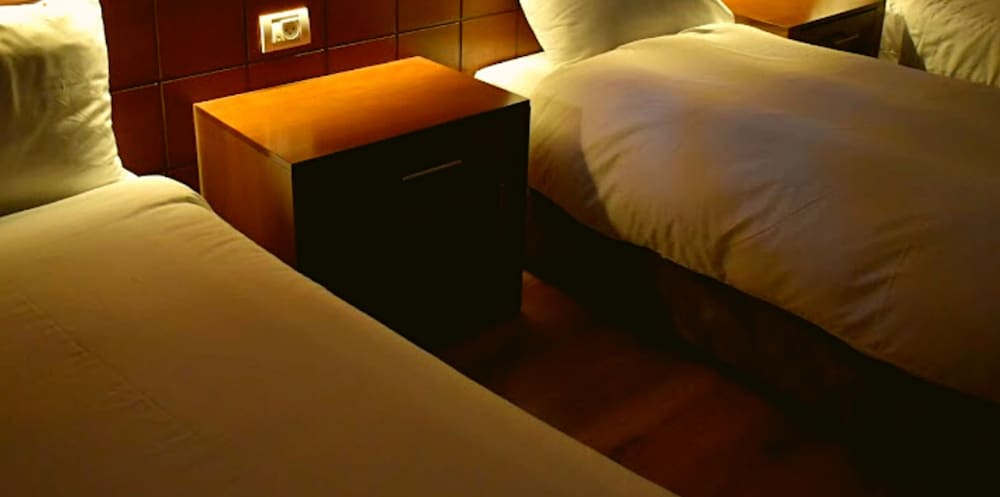 Deluxe Triple Room photo 2