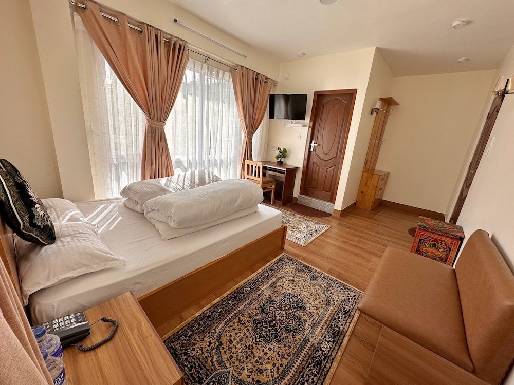 Deluxe Double Room, Balcony photo 3