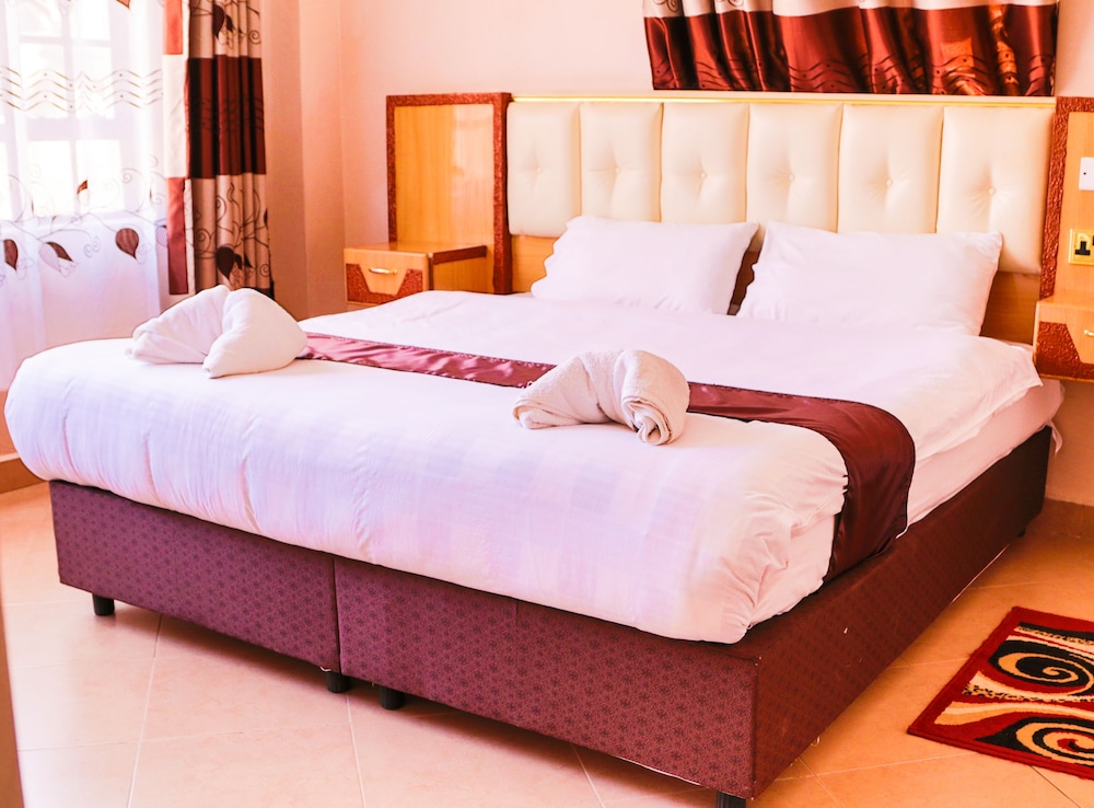 Deluxe Double Room, 1 Double Bed, Ensuite photo 2