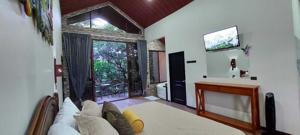 Premium Suite, Balcony, Mountain View