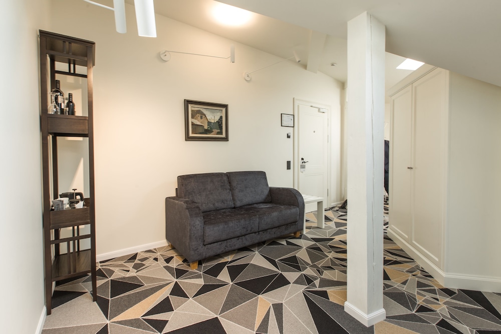 Premium Double or Twin Room - Two Bedroom Suite photo 3