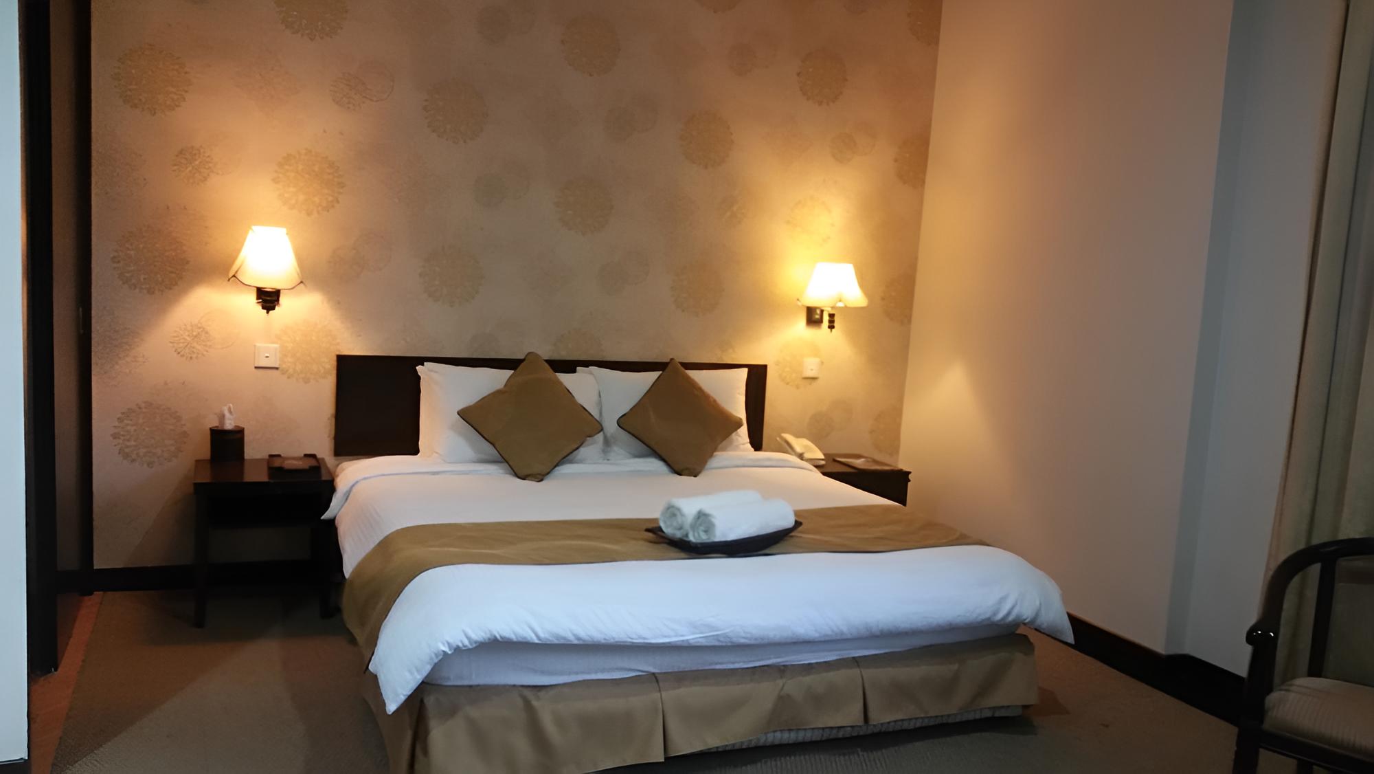 Executive Suite