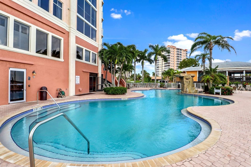 Condo (Lovers Key Resort PH1) photo 3