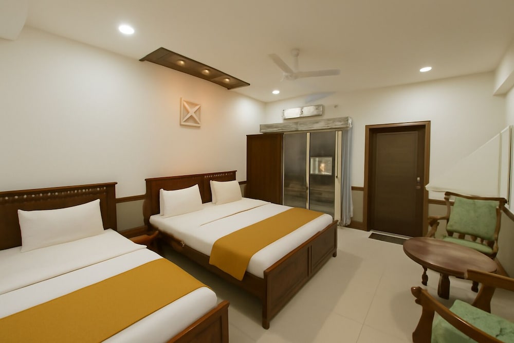 Executive Triple Room