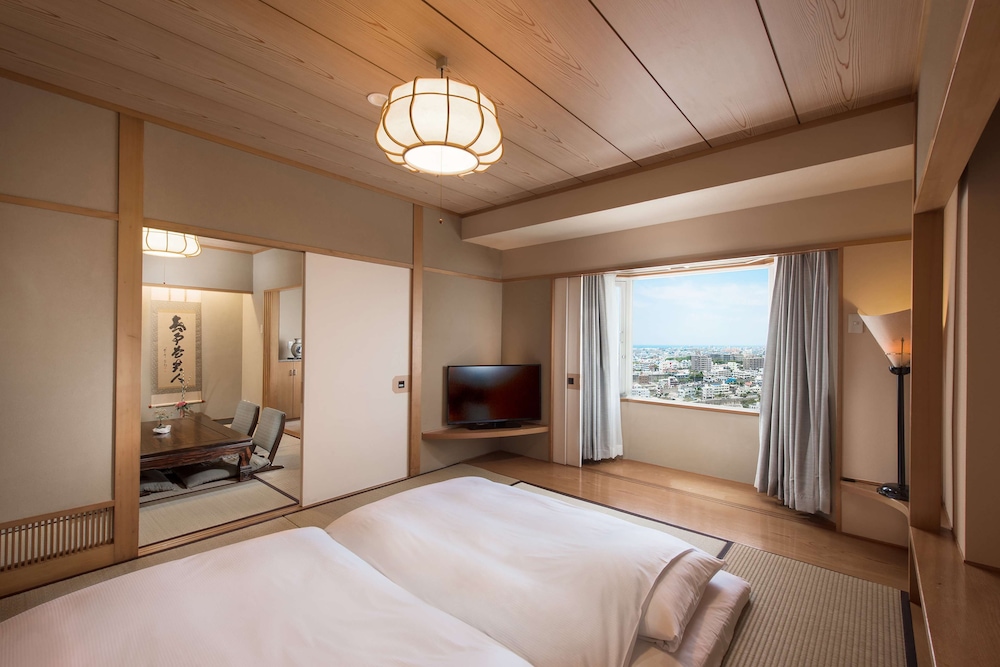 Tatami Styled Family Suite photo 2