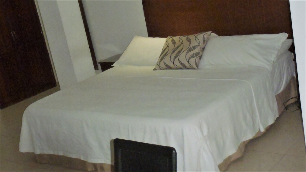 Junior Room - Photo 2