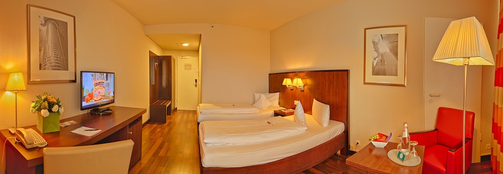 Twin Room (Plus) - Photo 1