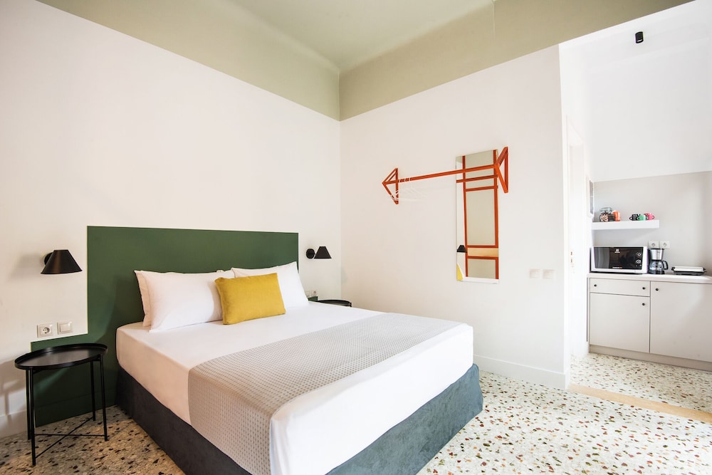 City Quadruple Room