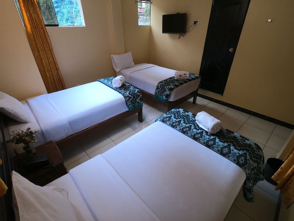 Basic Triple Room, 3 Twin Beds photo 1