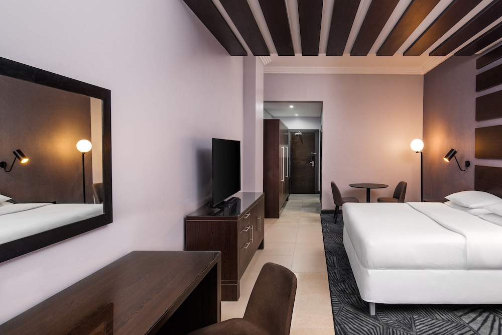 Family Suite, 1 Bedroom - Photo 3