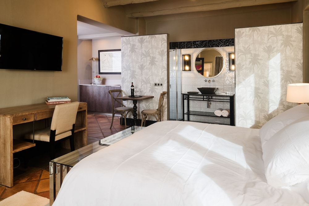 Suite 3