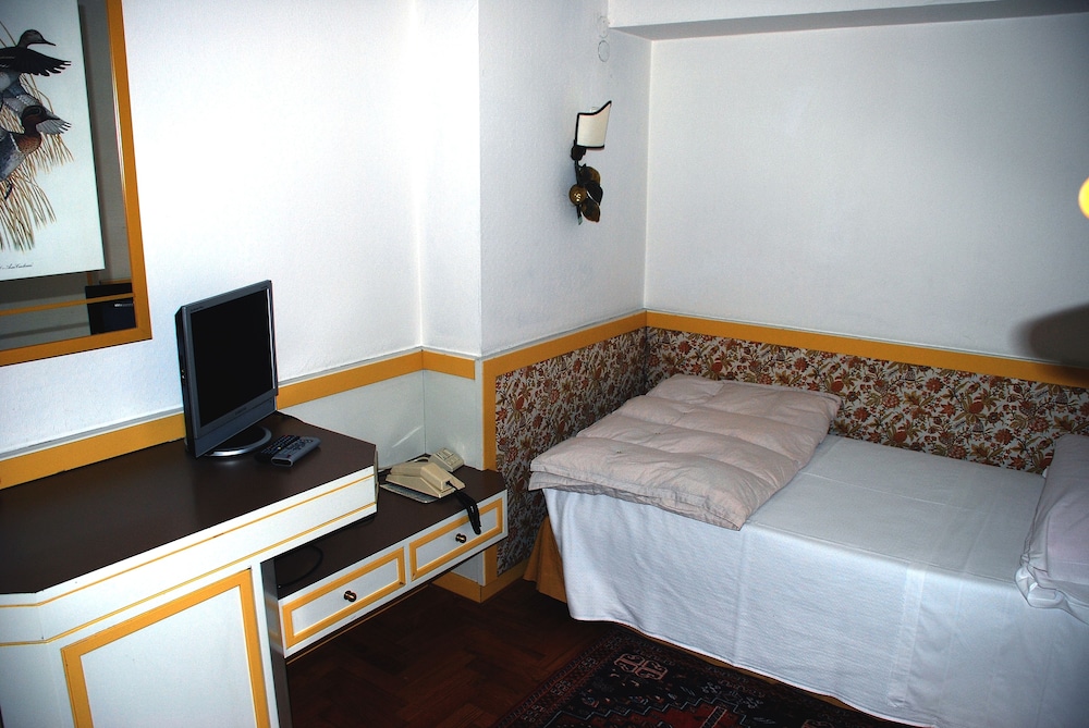 Standard Single Room, 1 Twin Bed photo 2