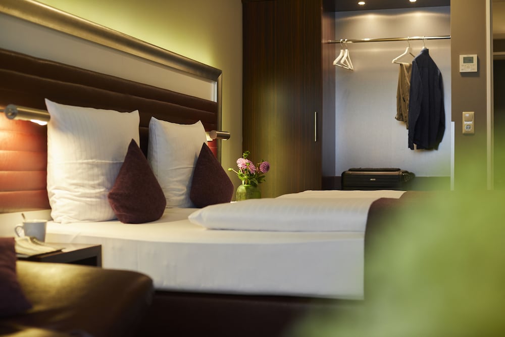 Deluxe Double Room photo 3