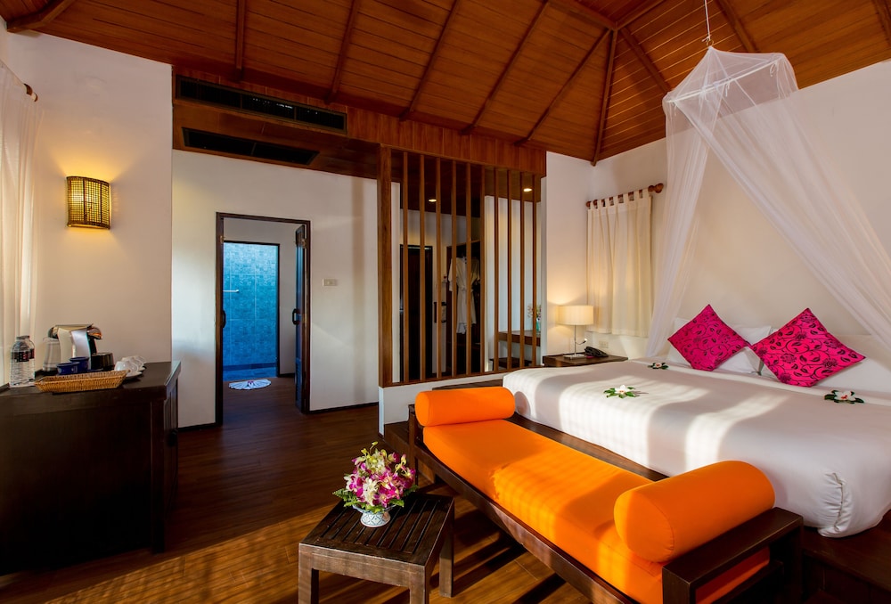 Deluxe Pool Villa - Photo 4