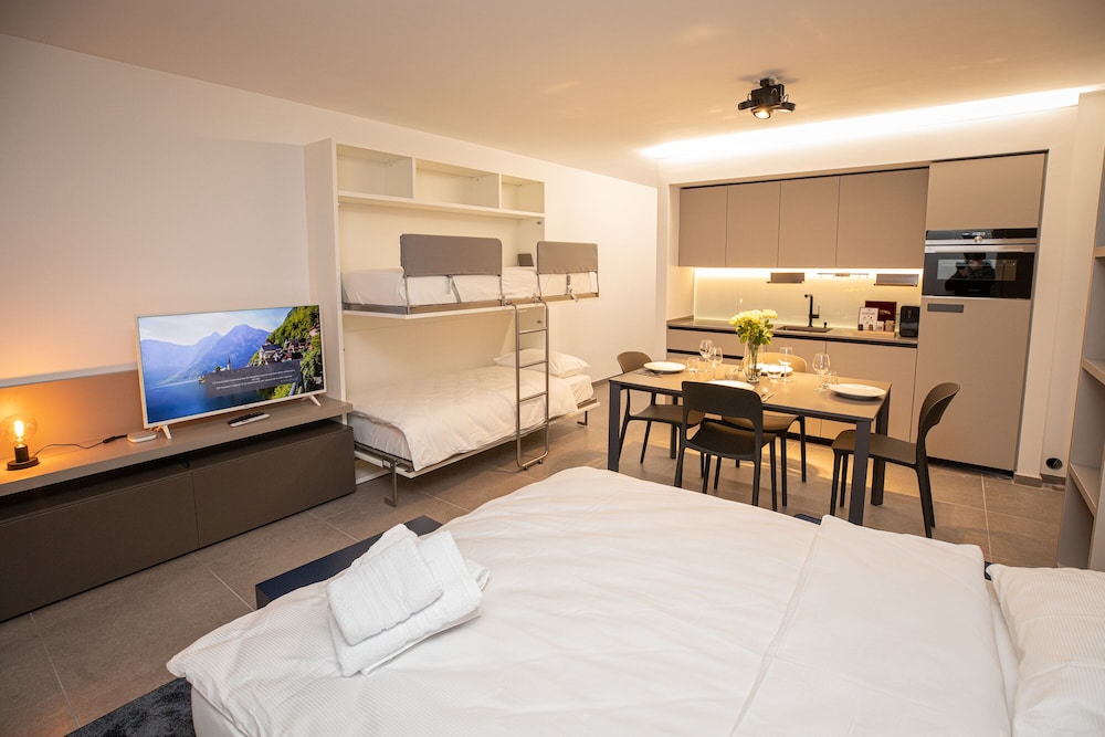 Standard Studio (Res.3544  Apt Standard 202) photo 2