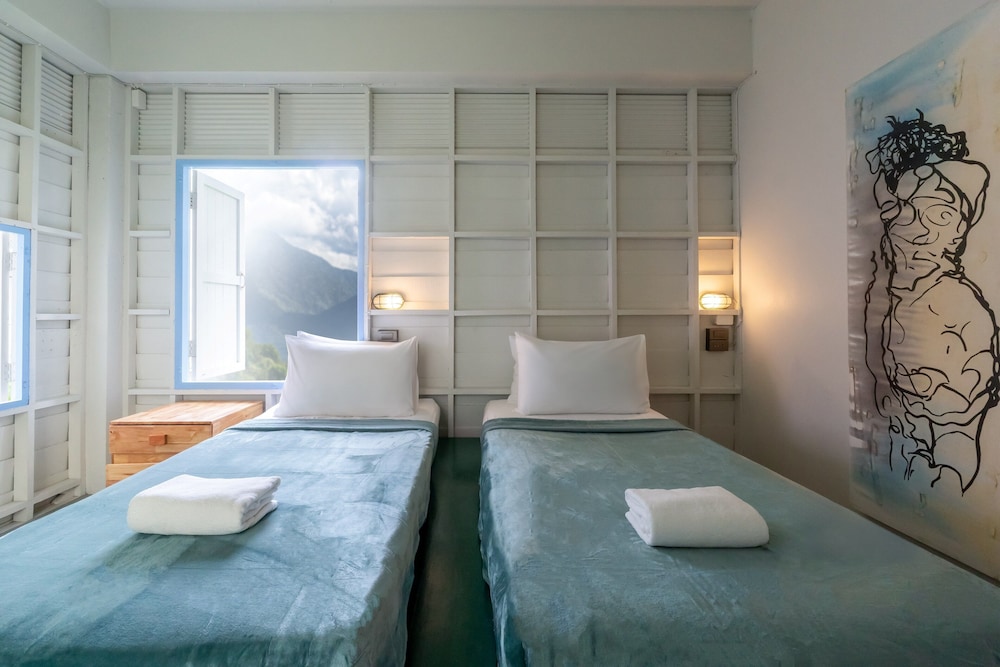 Standard Twin Room, 2 Twin Beds, Private Bathroom - Photo 3