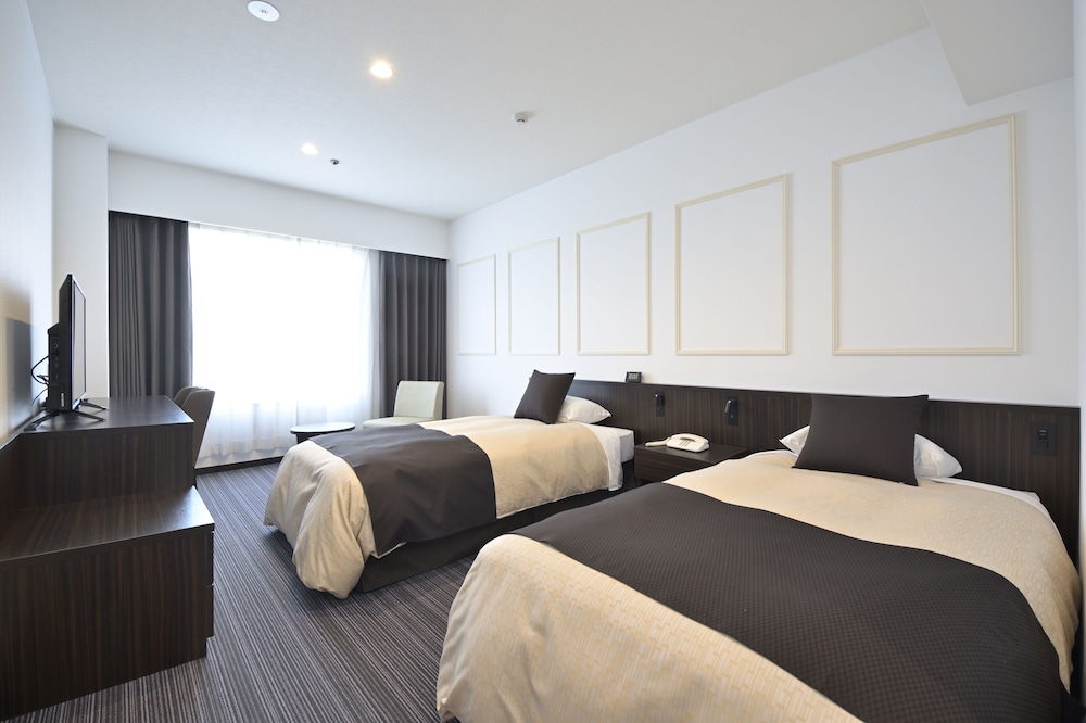 Standard Twin Room, Non Smoking photo 3