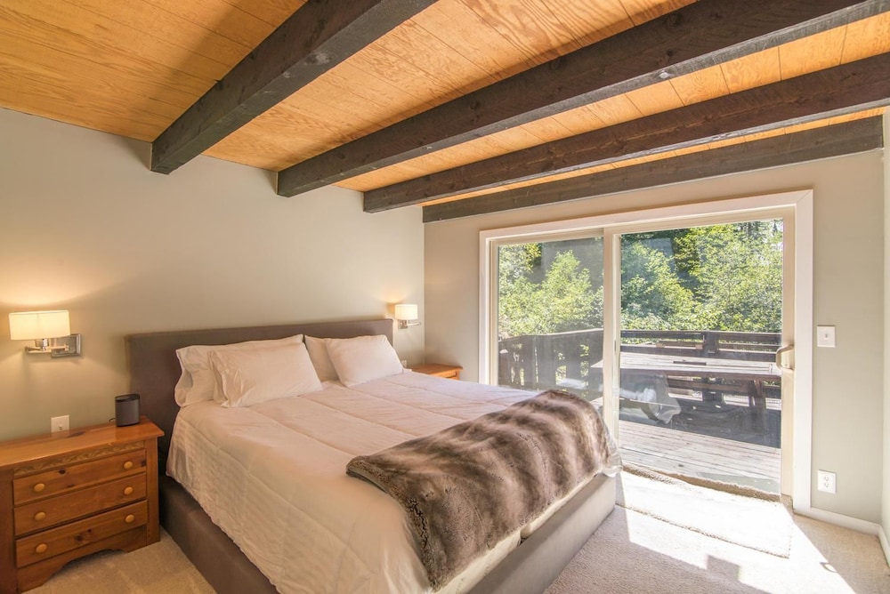 House, Multiple Beds (South Shore) photo 1