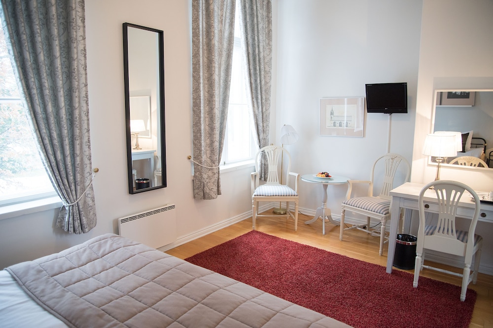 Edelfelt Twin BS+