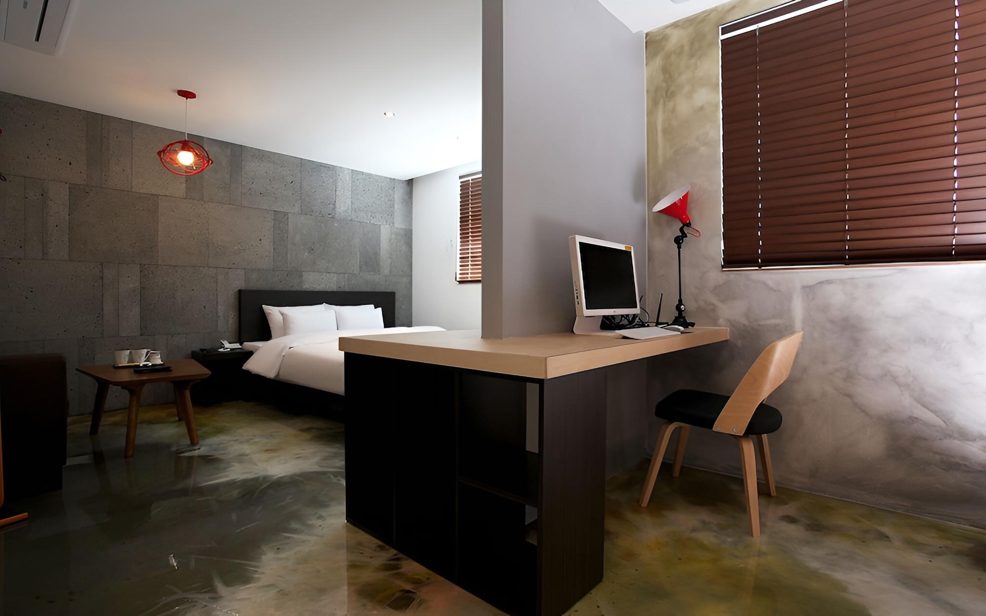 Room (Suite) photo 2