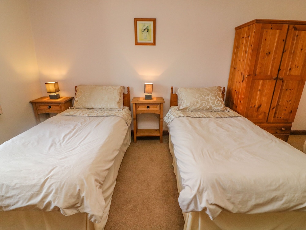 Cottage photo 2