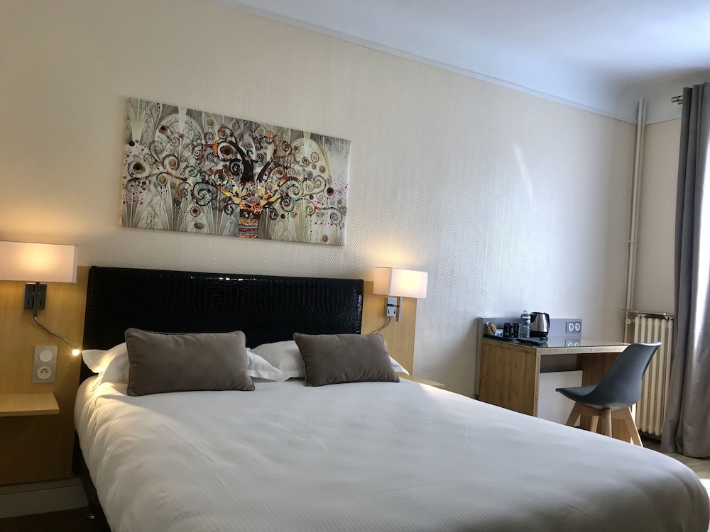 Comfort Double Room, Private Bathroom - Photo 8