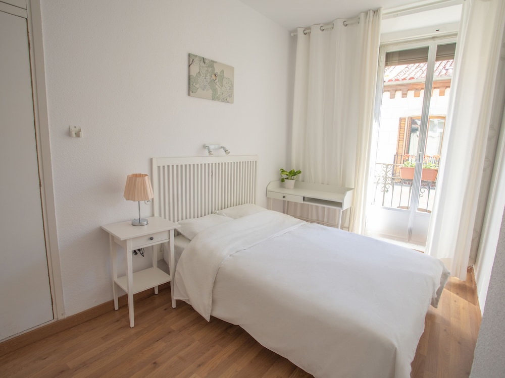 Basic Double Room, Balcony, City View