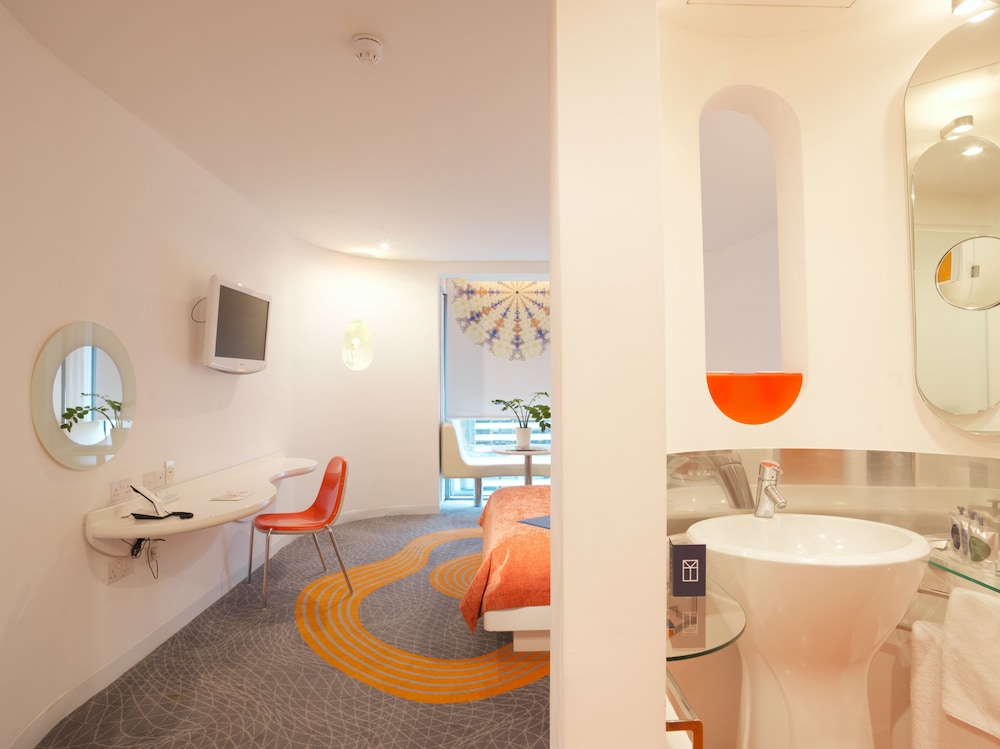Superior Double Room - Photo 3