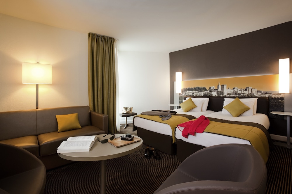 Classic Room, 2 Twin Beds - Photo 7