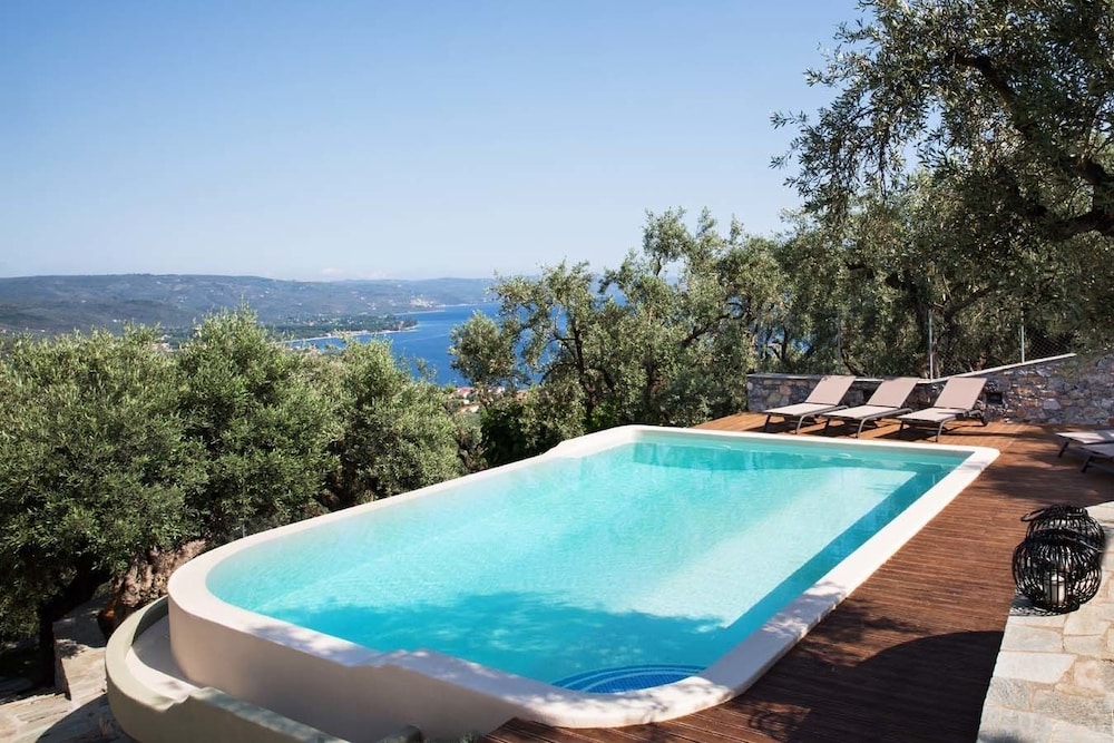 Villa, 4 Bedrooms (Villa Andromachi) photo 3