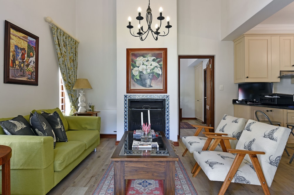 Romantic Cottage photo 3
