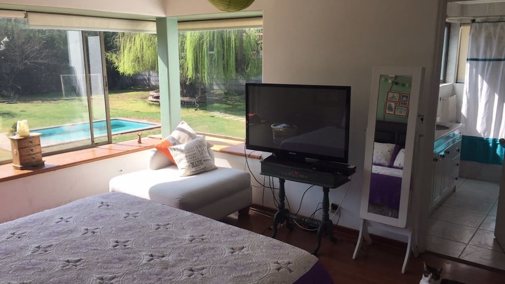Family House, 5 Bedrooms, Hot Tub photo 2