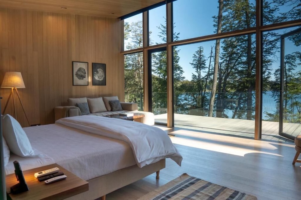 Villa photo 2
