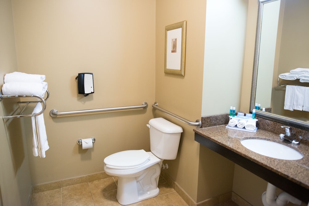 Standard Room, 2 Queen Beds, Accessible (Communication Accessible) - Photo 6