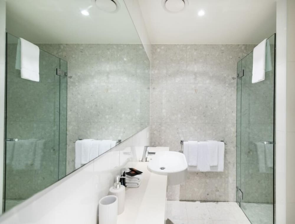Luxury Apartment photo 3