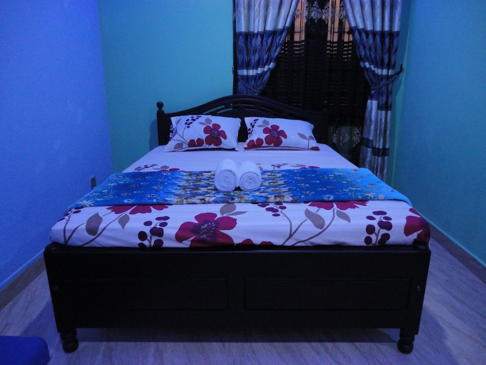 Superior Double Room, River View photo 3