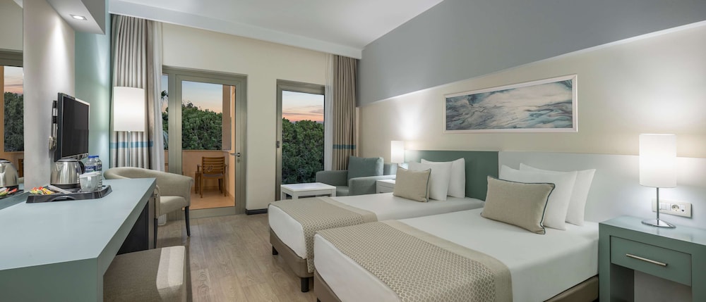 Standard Room, Sea View (Single Use)