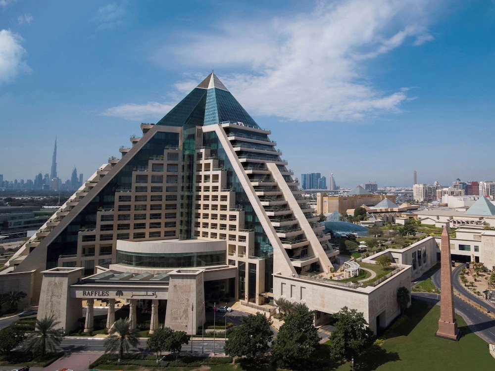 Raffles, Club Room, 1 King Bed, City View