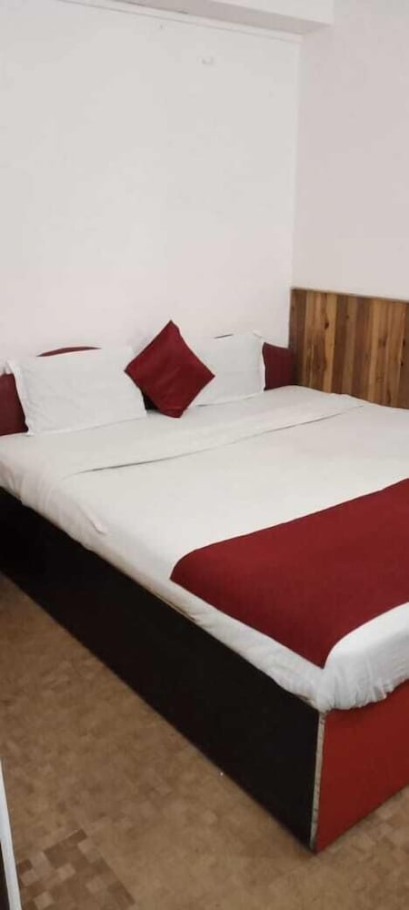 Deluxe Single Room, City View