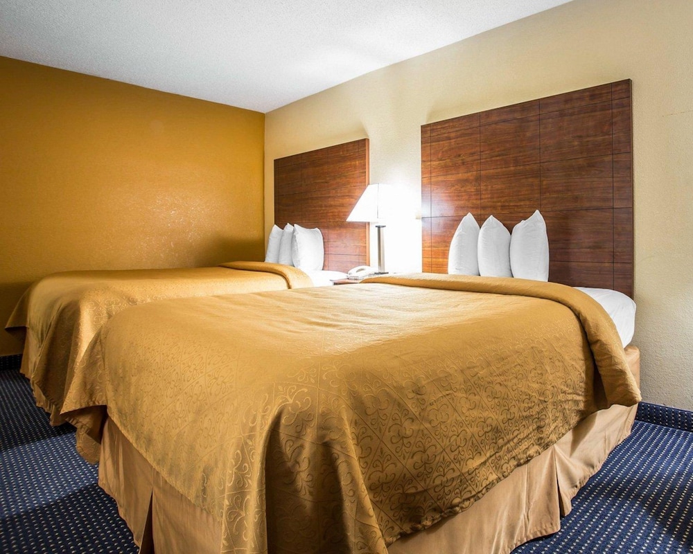 Room, 2 Queen Beds, Non Smoking photo 3