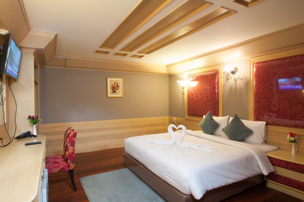 Exclusive Suite photo 2