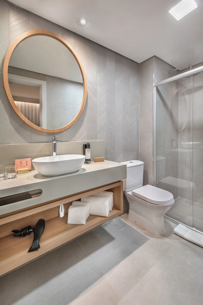 The Innside Premium Room City View - Photo 3