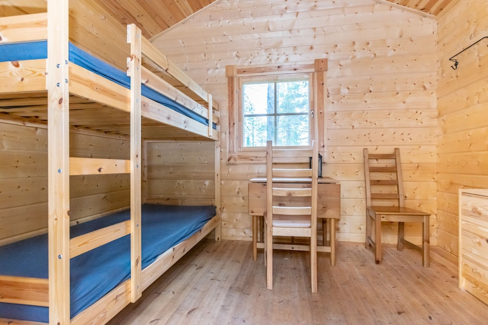 Economy Cabin photo 3