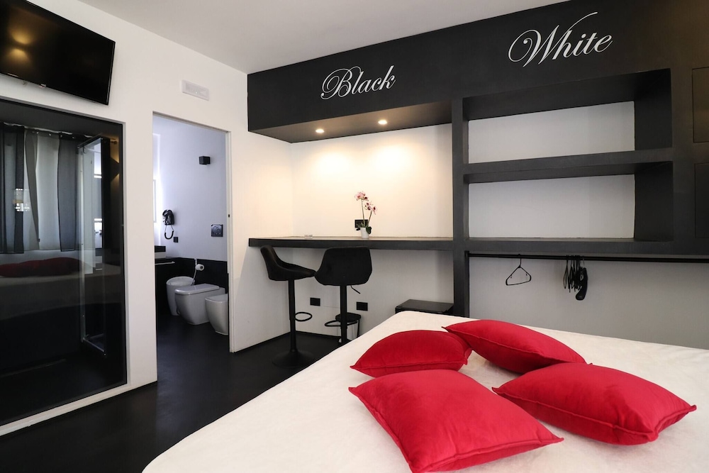 Black&white Otranto Suite, Zdjęcie 10