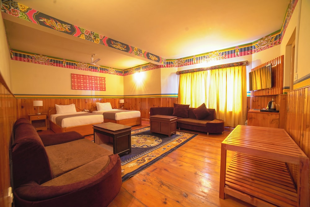 Deluxe Double or Twin Room photo 1