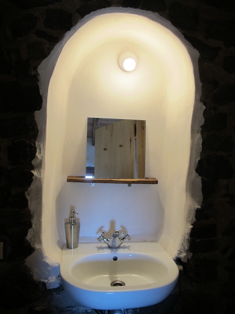 Suite, Private Bathroom photo 2