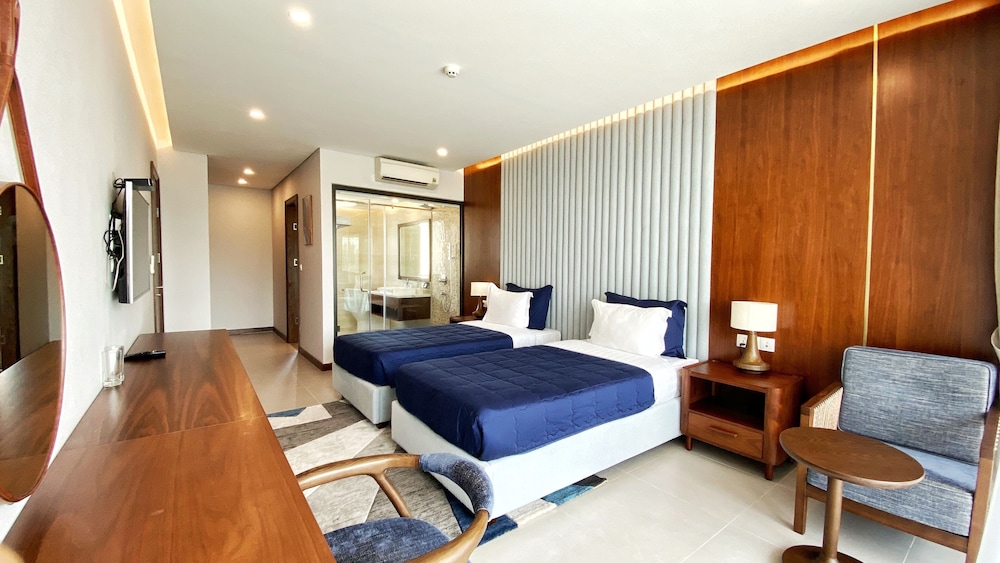 Premium Villa, 4 Bedrooms - Photo 6