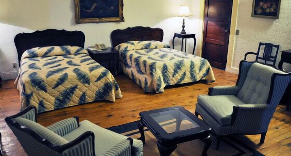 Suite photo 1