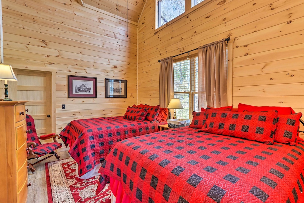 House (2 Bedrooms) photo 2